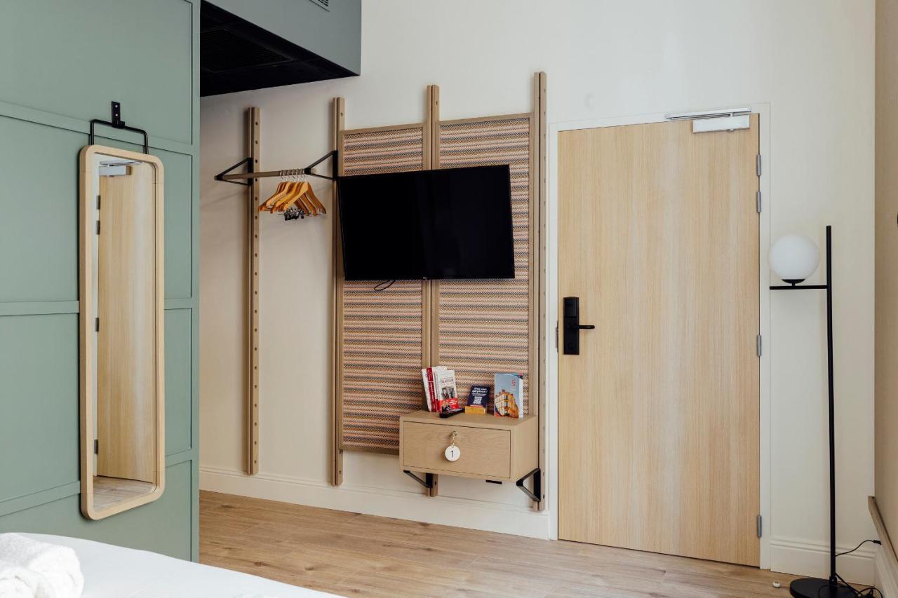 Prefecture - Entree Autonome, Reception En Ligne - Encore Mieux 4* Limoges